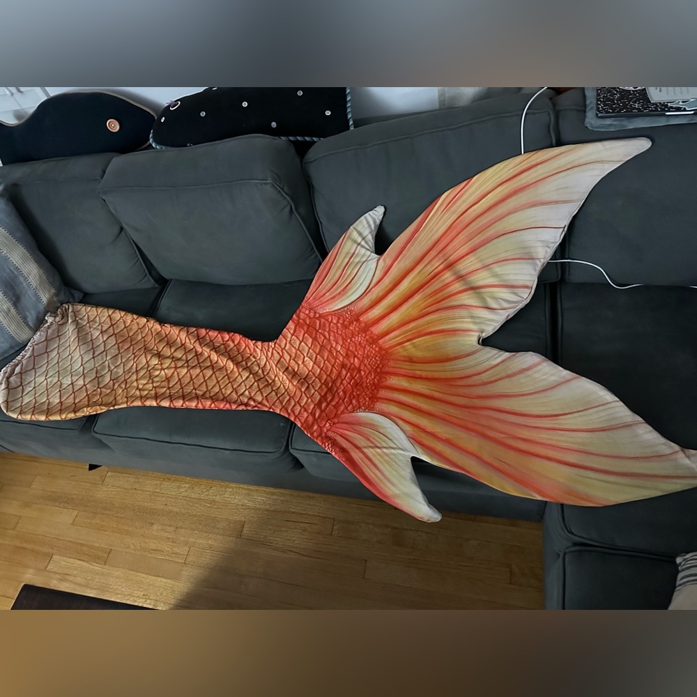 Finfolk classic Cleo neoprene tail XL/M